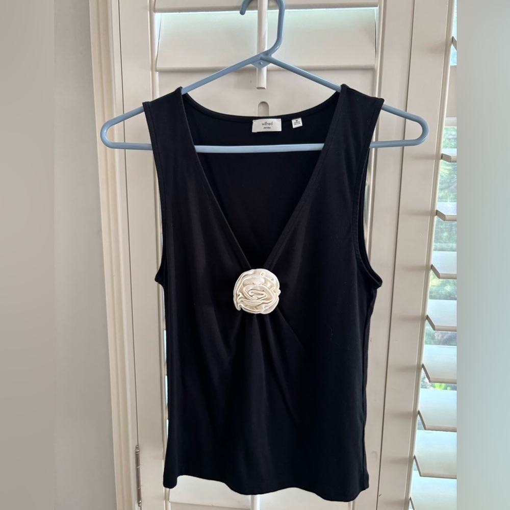 Aritzia Goodlux Bloom Top